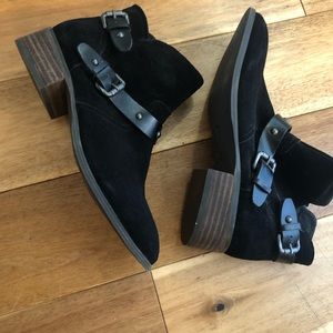 Crown Vintage ..black suede boots NWOT